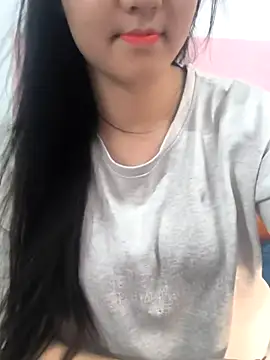 Sisilaydy 01 online show from 06/17/26, 12:07