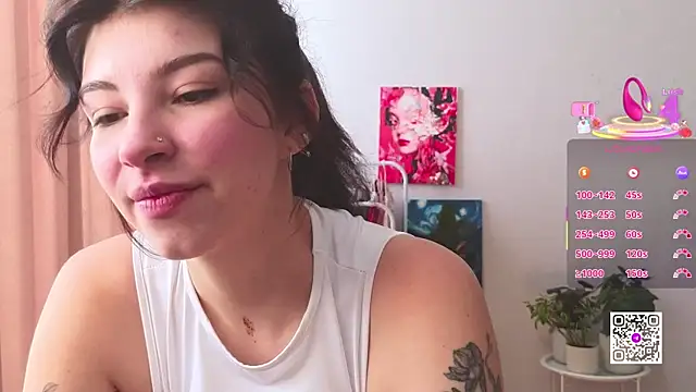 Snapshot of BlushKira chatting on 01/18/26, 11:25 BlushKira online show from 01/18/26, 11:25