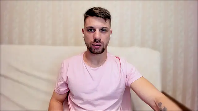 Tony Wolf online show from 04/05/26, 09:01