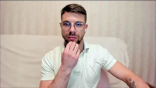 Tony Wolf online show from 04/13/26, 02:22