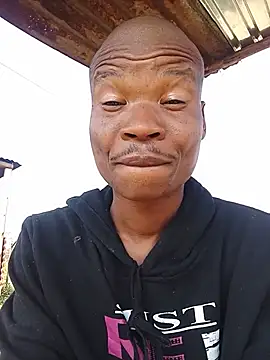 thabisozxz online show from 05/18/26, 11:05