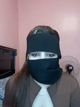 farawla-00 online show from 04/04/26, 09:56