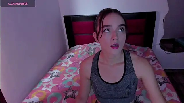 CRISTAL T2 online show from 02/17/26, 06:47