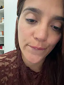 Snapshot of lara_beker chatting on 04/30/26, 08:57 lara beker online show from 04/30/26, 08:57