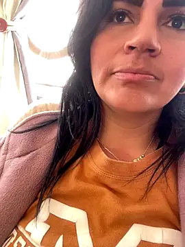 sophie-honey online show from 12/18/25, 02:12