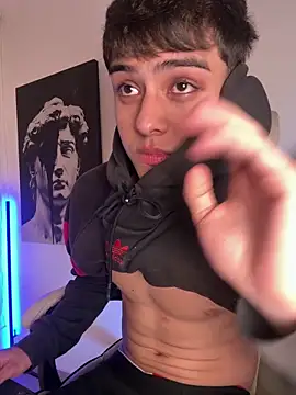 Snapshot of lian_fooxx chatting on 03/03/26, 03:45 lian fooxx online show from 03/03/26, 03:45