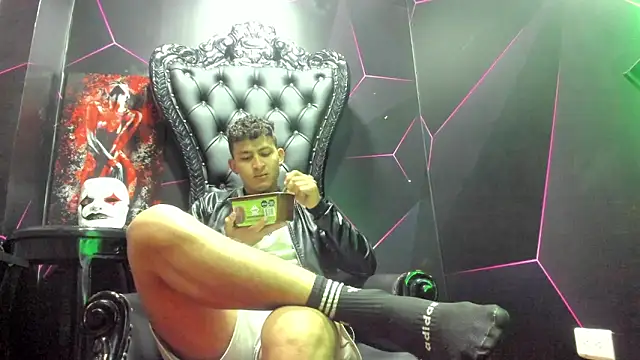 Ethan Waalker online show from 01/17/26, 04:17