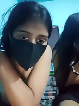 Snapshot of Aaradhya-Rani chatting on 02/17/26, 06:03 Aaradhya-Rani online show from 02/17/26, 06:03