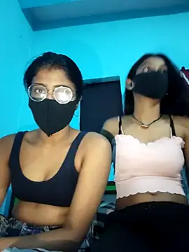 Snapshot of Aaradhya-Rani chatting on 02/28/26, 07:26 Aaradhya-Rani online show from 02/28/26, 07:26