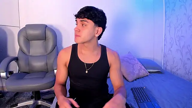  TaylorBlack online show from 02/05/26, 11:37