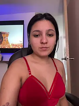 Camila sanchez25 online show from 06/01/26, 08:10