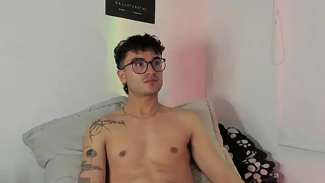 charlie dicker online show from 01/07/26, 04:26