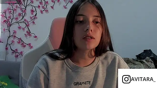 vanesita  online show from 07/22/26, 07:49