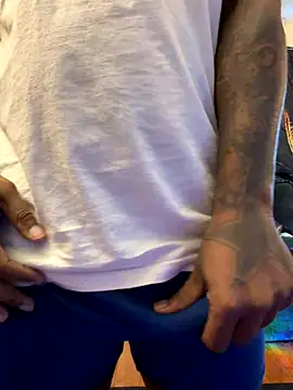 daddydarkskindikk online show from 12/20/25, 06:59