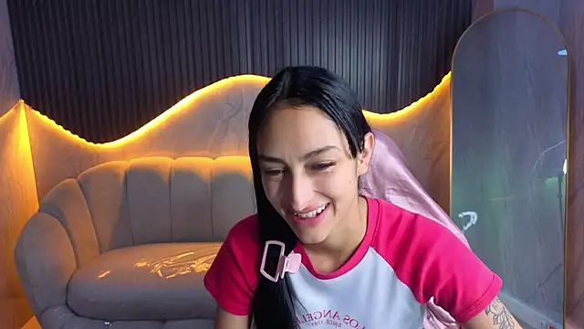 Tifany Tx online show from 03/15/26, 12:33