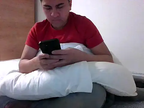 sweetpinoy2027 online show from 02/11/26, 03:28