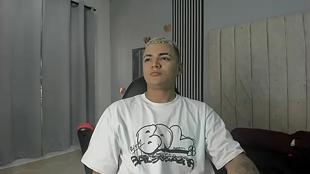 Snapshot of dante_jonss chatting on 12/16/25, 08:36 dante jonss online show from 12/16/25, 08:36