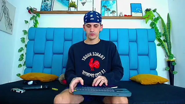 boy Dirty X online show from 01/16/26, 12:42