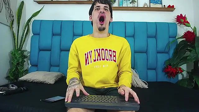 boy Dirty X online show from 05/29/26, 05:16