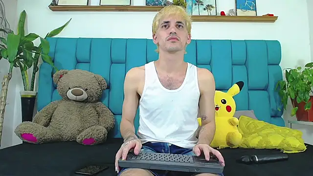 boy Dirty X online show from 06/21/26, 05:21