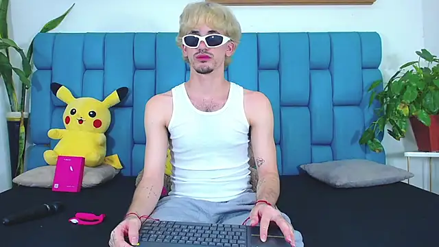 boy Dirty X online show from 07/10/26, 05:12