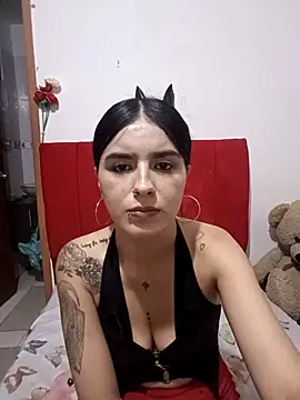 Snapshot of Mar_Ken chatting on 02/26/26, 02:43 Mar Ken online show from 02/26/26, 02:43