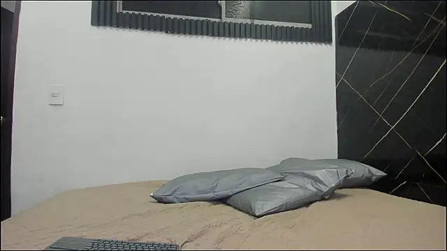 Emer santos online show from 02/07/26, 04:05