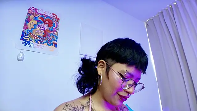 Snapshot of soul1111_ chatting on 12/17/25, 01:06 soul1111 online show from 12/17/25, 01:06