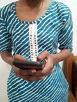 Snapshot of Riya_baby_38 chatting on 12/18/25, 02:17 Riya baby 38 online show from 12/18/25, 02:17