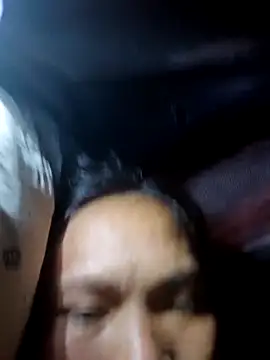 Snapshot of Lila-002 chatting on 12/17/25, 04:13 Lila-002 online show from 12/17/25, 04:13