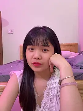    KARA    online show from 04/09/26, 06:19