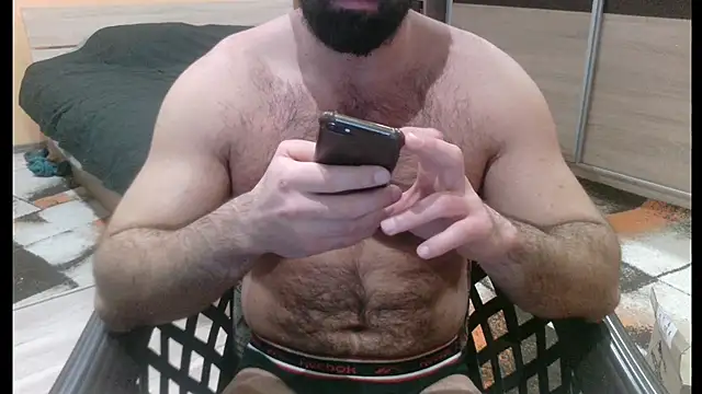 alieninhumanbody1 online show from 01/14/26, 06:24