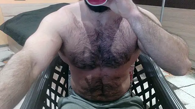 alieninhumanbody1 online show from 01/18/26, 06:34