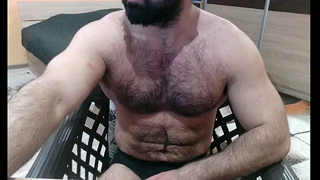 alieninhumanbody1 online show from 01/19/26, 11:47