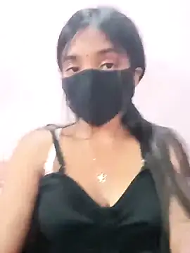 Snapshot of Honey_Pixifly chatting on 12/19/25, 06:15 Honey Pixifly online show from 12/19/25, 06:15