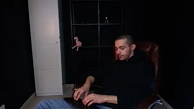 Snapshot of KaydenDrew chatting on 02/03/26, 06:22 KaydenDrew online show from 02/03/26, 06:22