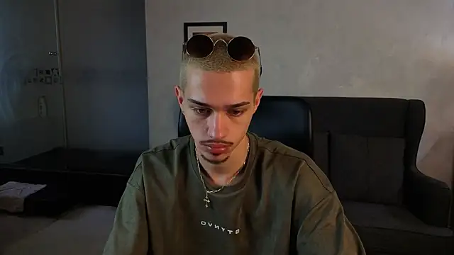 KaydenDrew online show from 04/01/26, 04:57