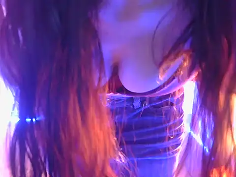 Snapshot of miss_ragni chatting on 12/19/25, 11:50 miss ragni online show from 12/19/25, 11:50