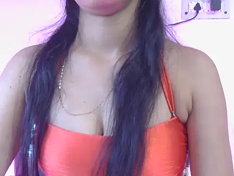 Snapshot of miss_ragni chatting on 02/26/26, 05:12 miss ragni online show from 02/26/26, 05:12