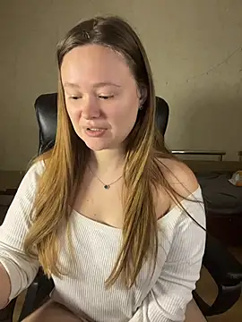 CaramelleSugarr online show from 04/14/26, 07:20