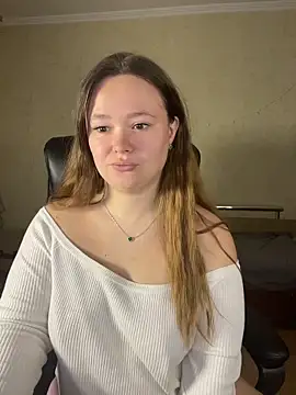 CaramelleSugarr online show from 04/18/26, 05:39