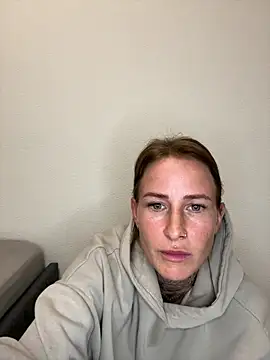 Klarry69 online show from 04/15/26, 07:58