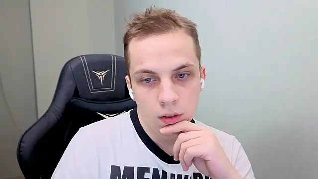 Markooaa online show from 04/15/26, 07:21