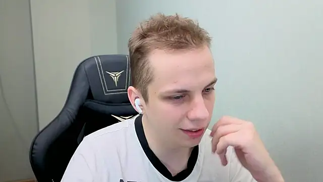 Markooaa online show from 04/15/26, 07:58