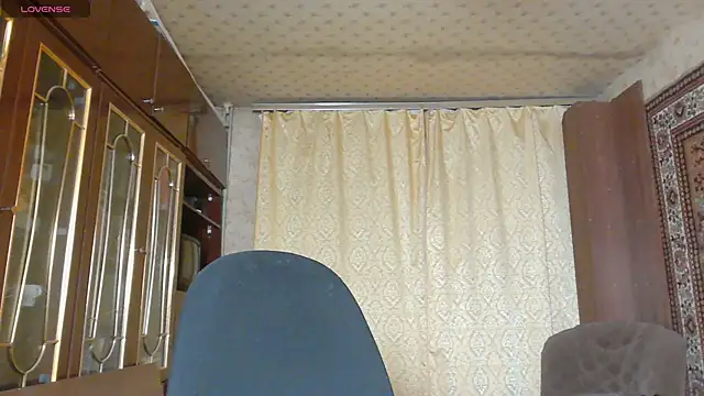 Snapshot of Casey_peach chatting on 02/02/26, 04:38 Casey peach online show from 02/02/26, 04:38