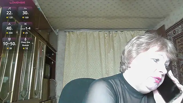 Snapshot of Casey_peach chatting on 02/08/26, 04:10 Casey peach online show from 02/08/26, 04:10