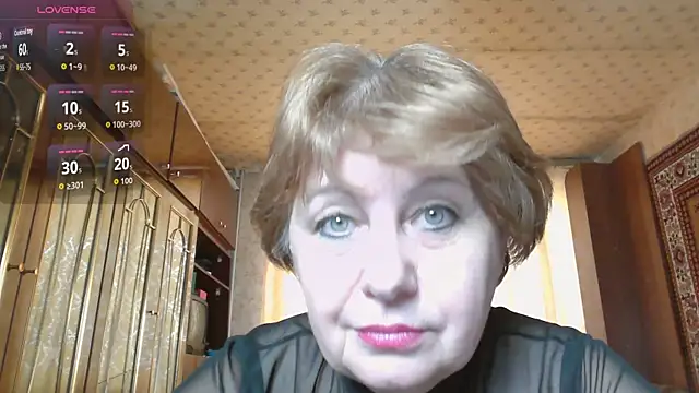 Snapshot of Casey_peach chatting on 02/15/26, 07:51 Casey peach online show from 02/15/26, 07:51