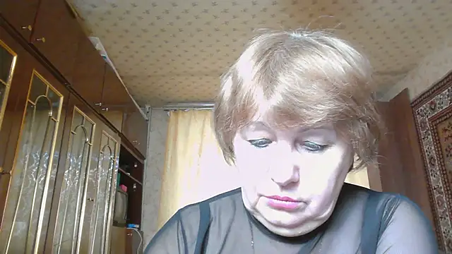 Snapshot of Casey_peach chatting on 02/17/26, 05:15 Casey peach online show from 02/17/26, 05:15