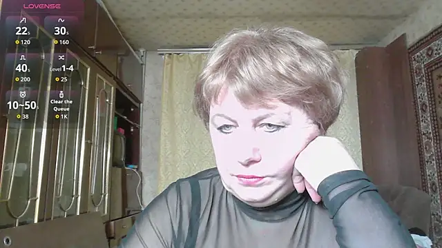 Snapshot of Casey_peach chatting on 02/22/26, 02:59 Casey peach online show from 02/22/26, 02:59