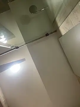 HotWhisper22 online show from 04/12/26, 12:32